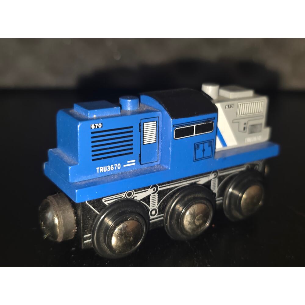 TRU3670 Blue Train Engine Wooden Toy Vehicle